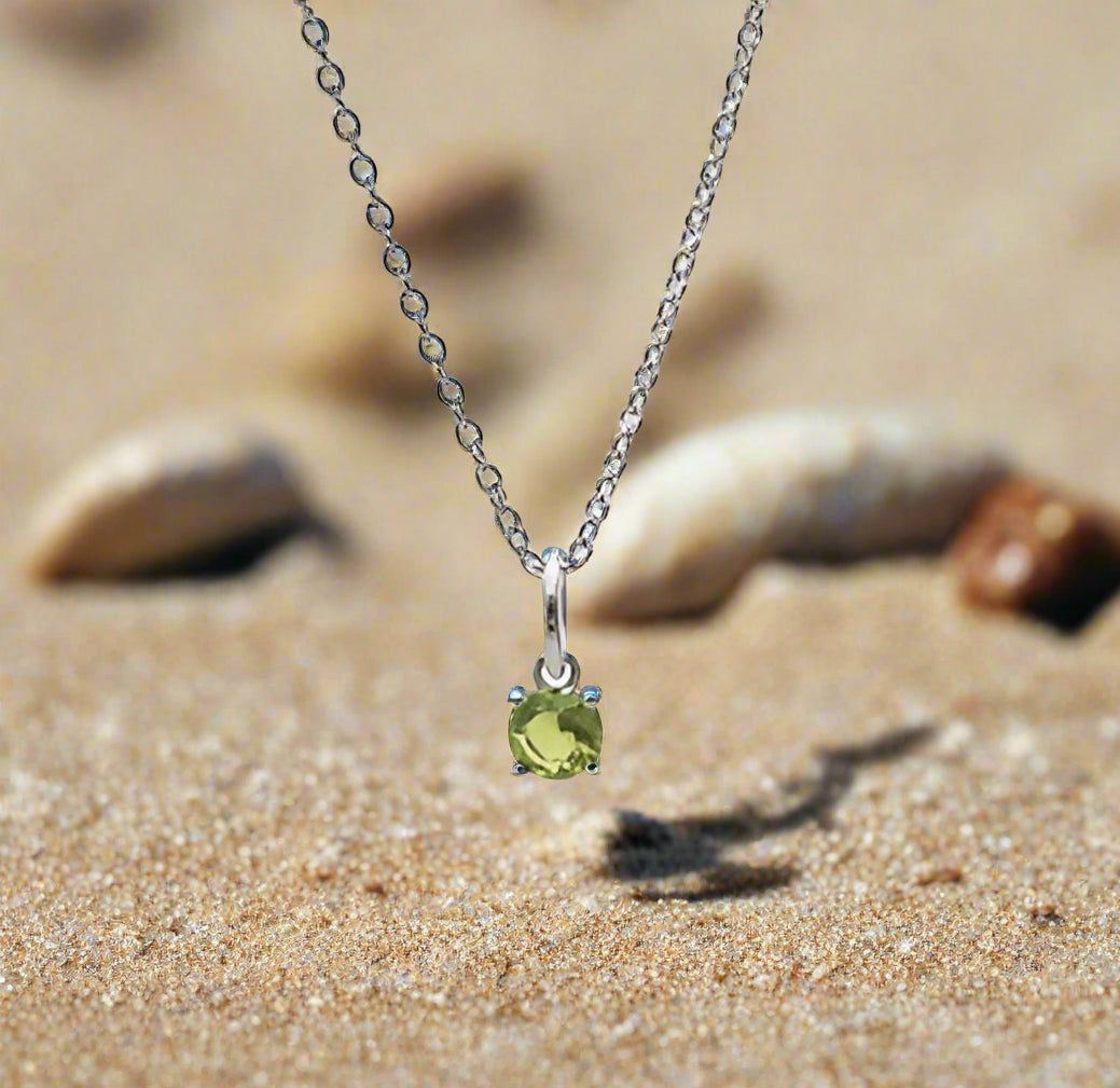Sterling Silver August Birthstone Pendant – 5mm Peridot